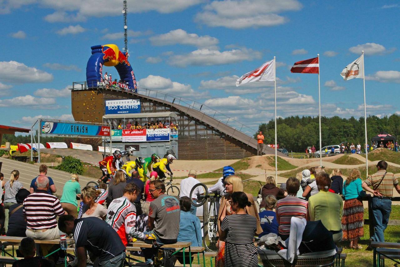 Holiday Complex Avoti Valmiera Exterior foto